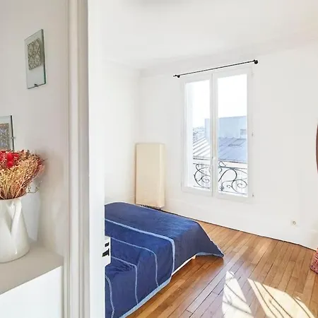 Apartment Ideal Family In 11th